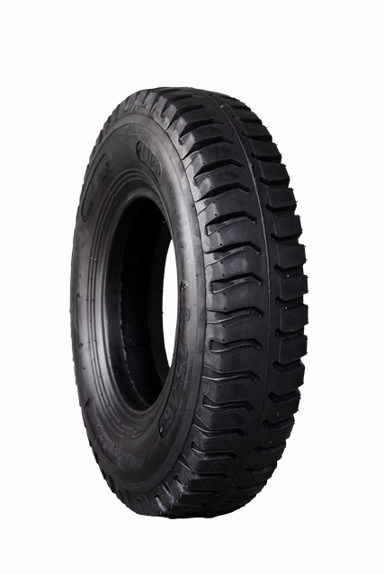 INDUSTRIAL TRUCK AND BUS TYRES R401 R402