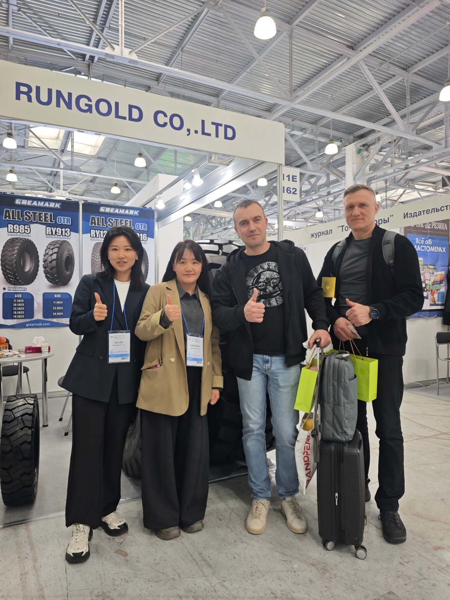 greame-mark-otr-tires-moscow-exhibition-2026-customer-meeting
